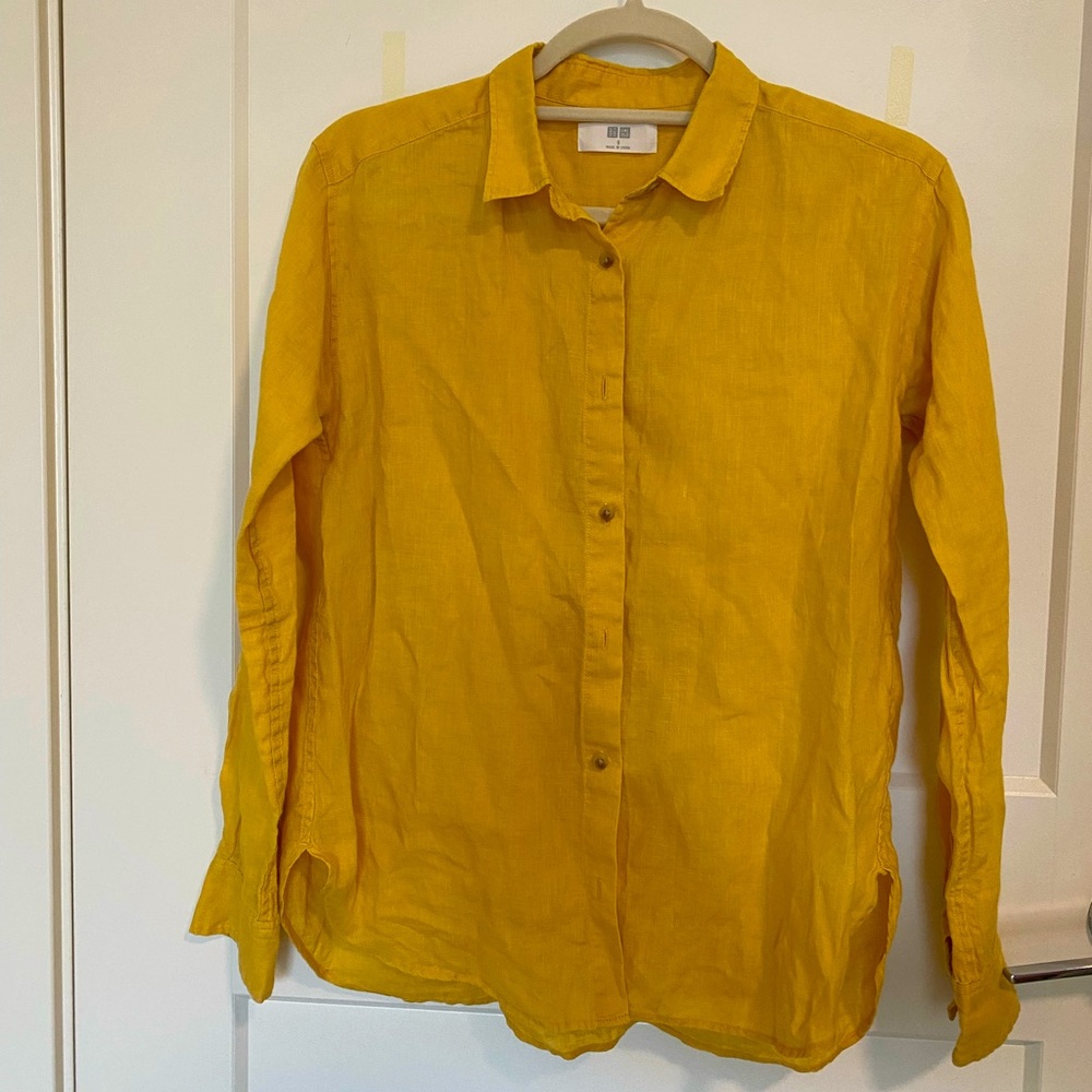 Uniqlo Premium Linen Long-Sleeve Shirt Small